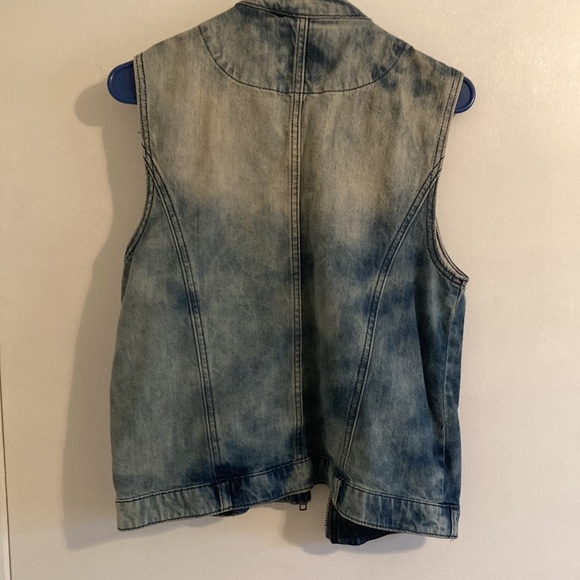Forever 21 denim vest - Picture 2 of 2